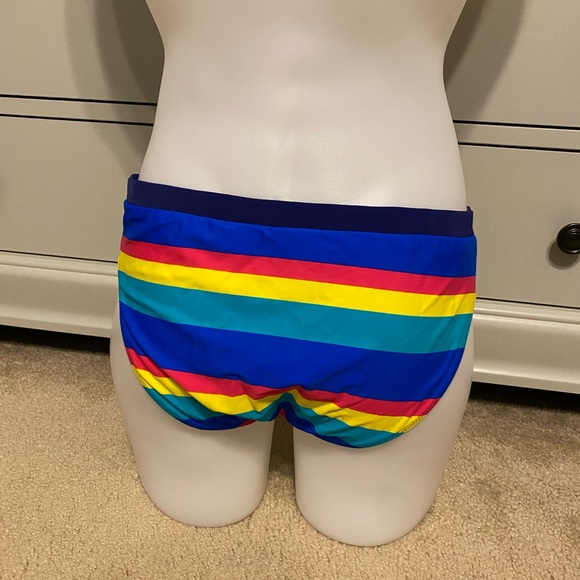 Bikini bottom size medium - Picture 3 of 6